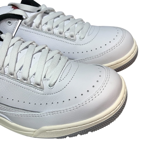 Nike Air Jordan 2/3 Men’s Shoes in White/Fire Red/Cement Gray/Sail Size-12 main image 4